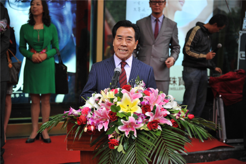 欧美日韩狠狠爱视频a片